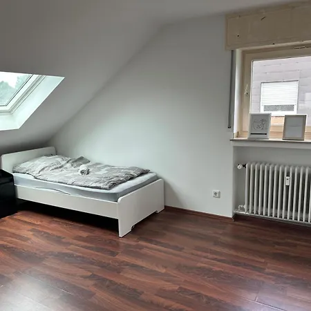 Daire Monteur Haus Mit 3 - Voll Ausgestattet Mit Highspeed Wifi Und Grossem Parkplatz *
