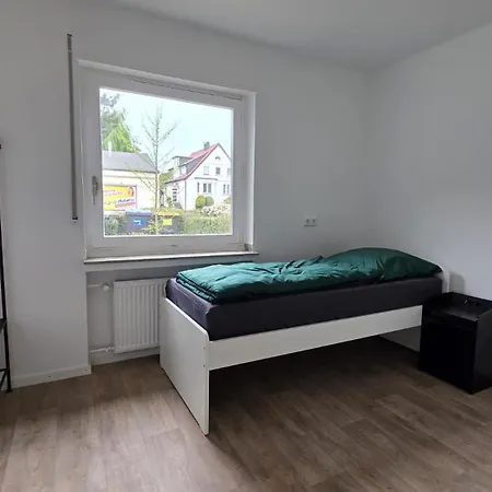 Monteur Haus Mit 3 - Voll Ausgestattet Mit Highspeed Wifi Und Grossem Parkplatz Daire *