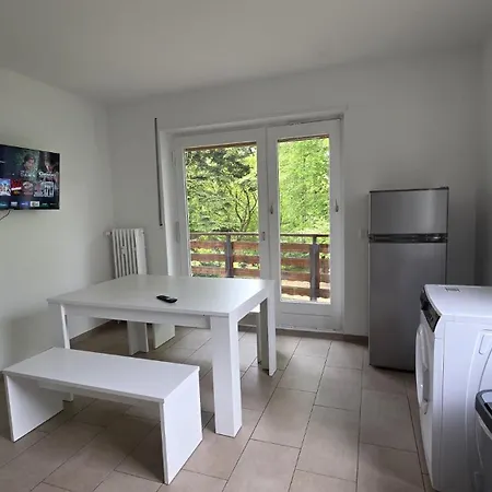 Daire Monteur Haus Mit 3 - Voll Ausgestattet Mit Highspeed Wifi Und Grossem Parkplatz Bielefeld