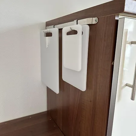 Monteur Haus Mit 3 - Voll Ausgestattet Mit Highspeed Wifi Und Grossem Parkplatz * Bielefeld